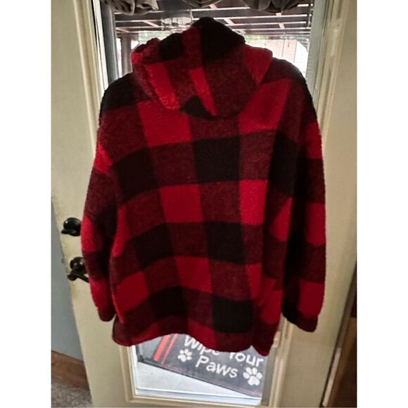 NWT Sabrina Lauren Heavy buffalo plaid, plush jacket ￼with pockets double closur - Picture 2 of 13